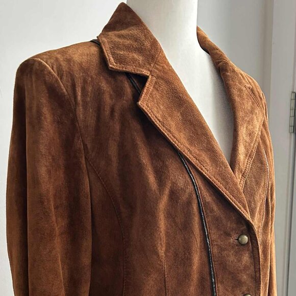 Emotions Collection de Luxe Rich Cognac Suede Jacket with Contrast Piping – US L - Picture 1 of 14
